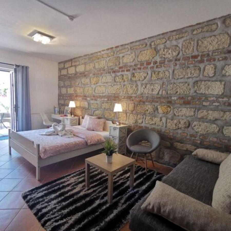 Villa Florencia Eger Esterno foto