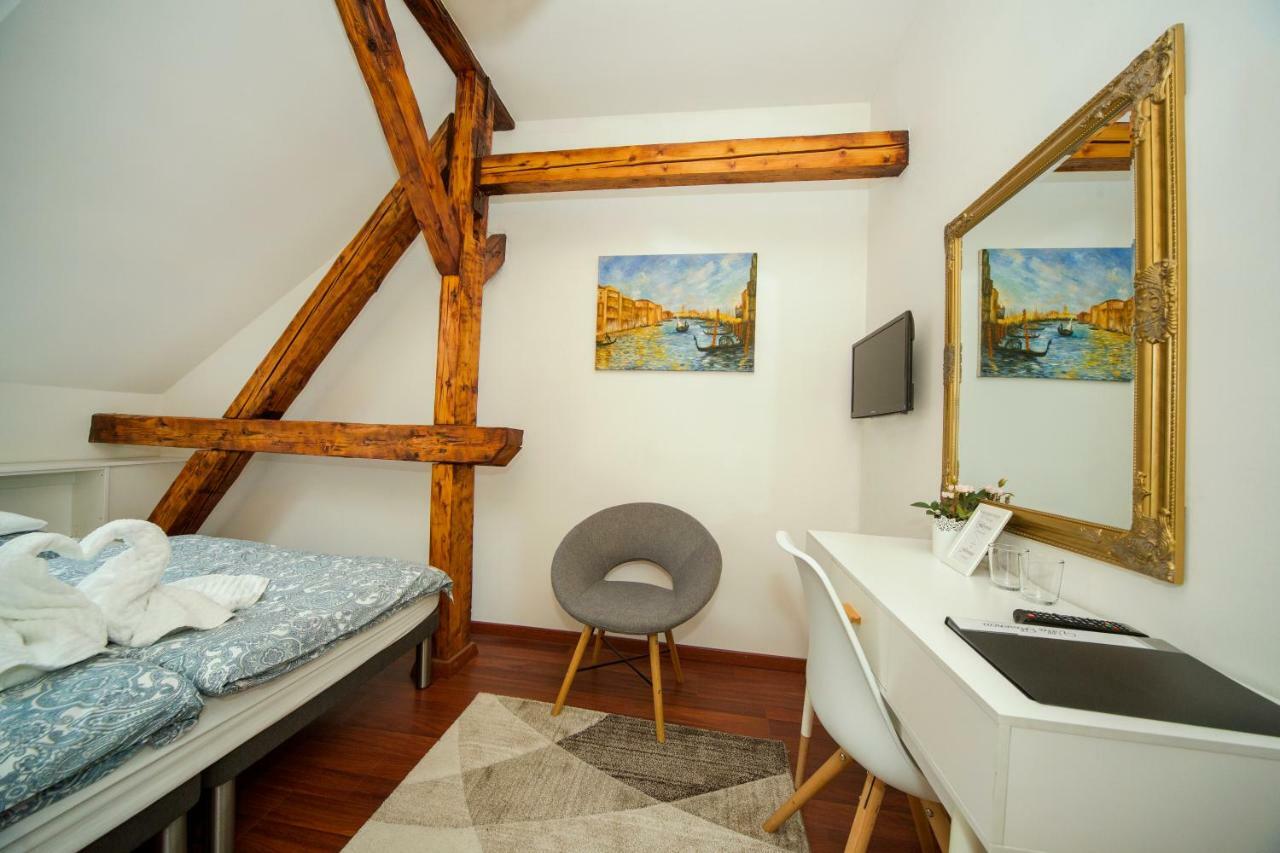 Villa Florencia Eger Esterno foto